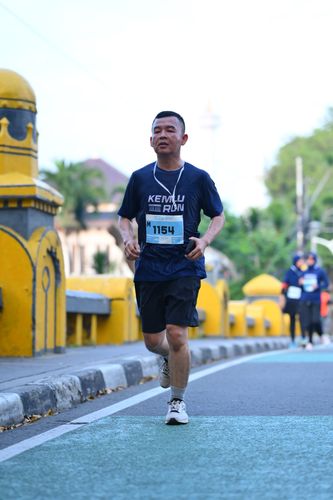 Race photo from KEMLU RUN 2025