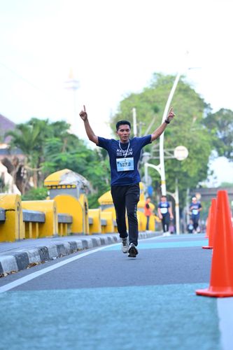 Race photo from KEMLU RUN 2025