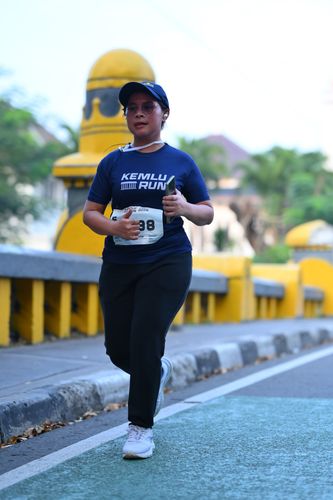 Race photo from KEMLU RUN 2025