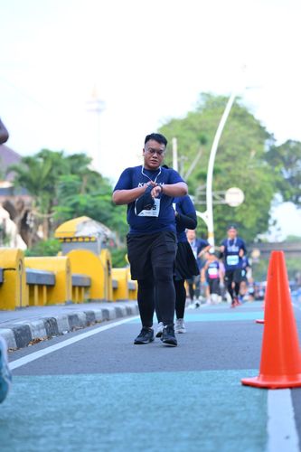 Race photo from KEMLU RUN 2025