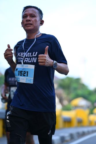 Race photo from KEMLU RUN 2025