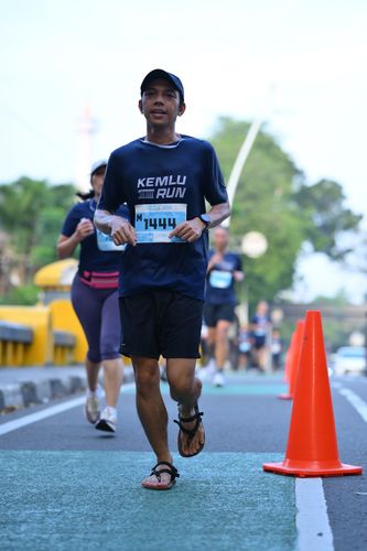 Race photo from KEMLU RUN 2025