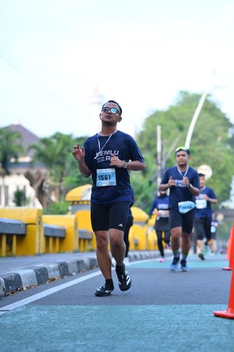 Race photo from KEMLU RUN 2025