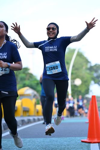 Race photo from KEMLU RUN 2025