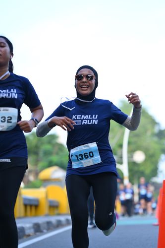 Race photo from KEMLU RUN 2025