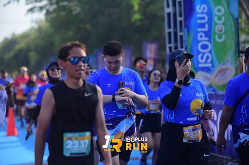 Race photo from Isoplus Run 2024 Surabaya