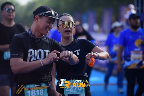 Race photo from Isoplus Run 2024 Surabaya