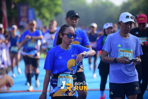 Race photo from Isoplus Run 2024 Surabaya