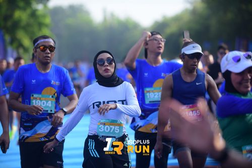 Race photo from Isoplus Run 2024 Surabaya