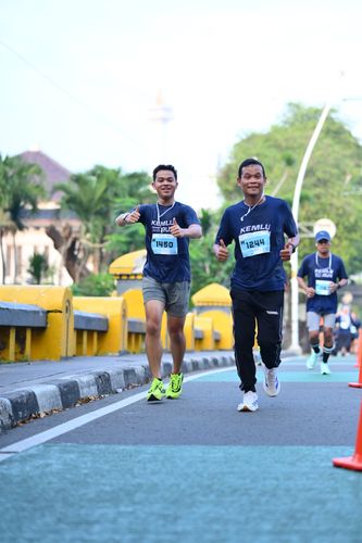 Race photo from KEMLU RUN 2025