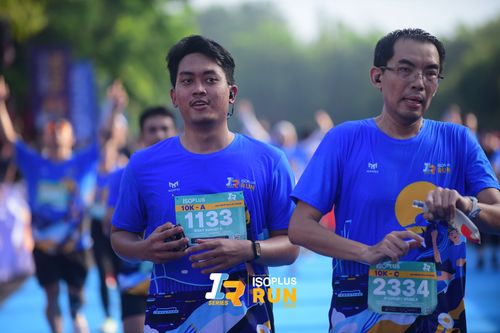 Race photo from Isoplus Run 2024 Surabaya