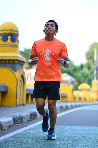 Race photo from KEMLU RUN 2025