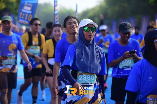 Race photo from Isoplus Run 2024 Surabaya