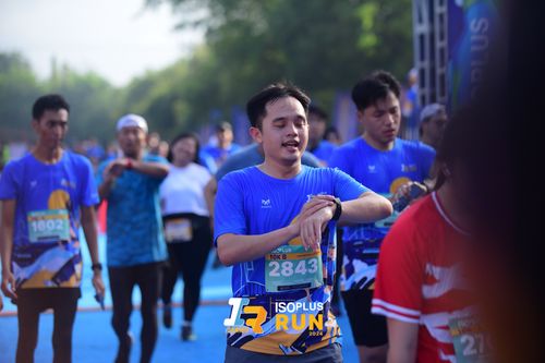 Race photo from Isoplus Run 2024 Surabaya