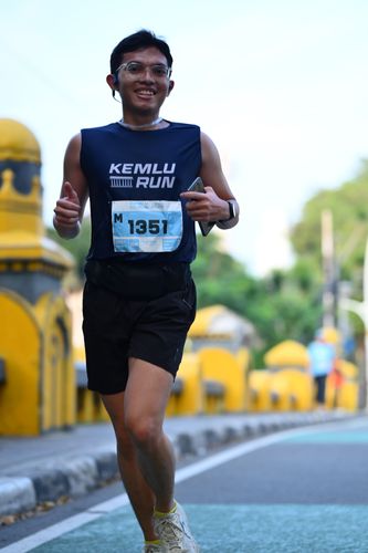 Race photo from KEMLU RUN 2025