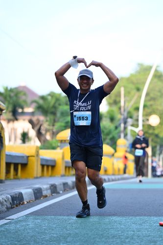 Race photo from KEMLU RUN 2025