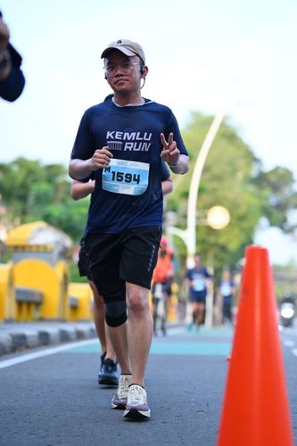Race photo from KEMLU RUN 2025