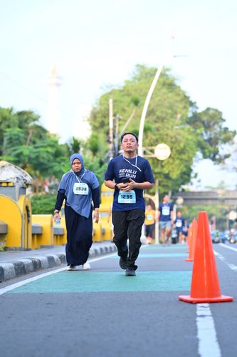 Race photo from KEMLU RUN 2025