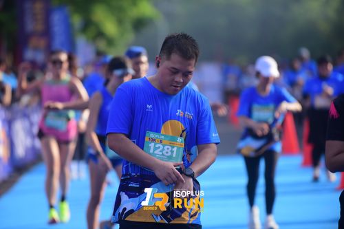 Race photo from Isoplus Run 2024 Surabaya