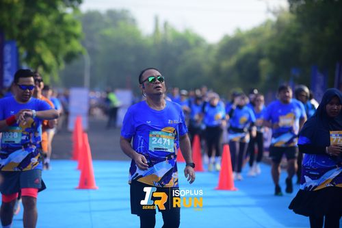 Race photo from Isoplus Run 2024 Surabaya