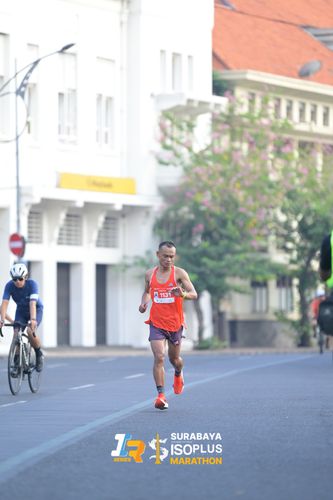 Race photo from SURABAYA ISOPLUS MARATHON 2025