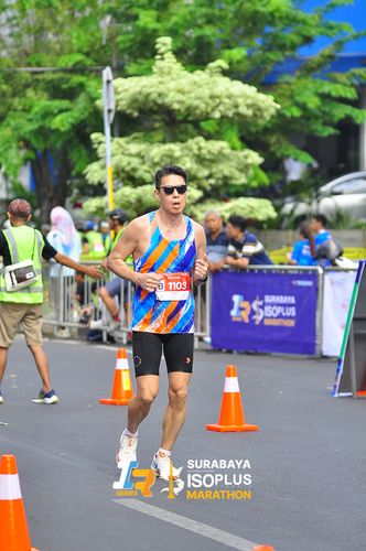 Race photo from SURABAYA ISOPLUS MARATHON 2025