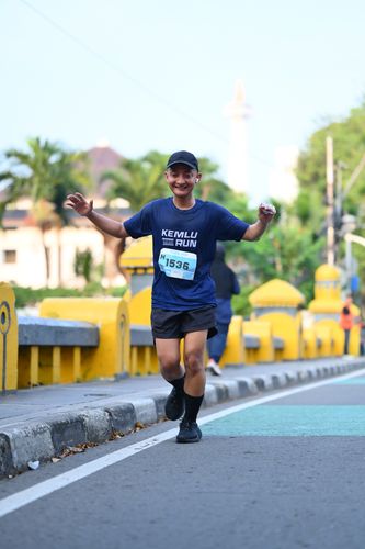 Race photo from KEMLU RUN 2025