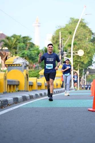 Race photo from KEMLU RUN 2025