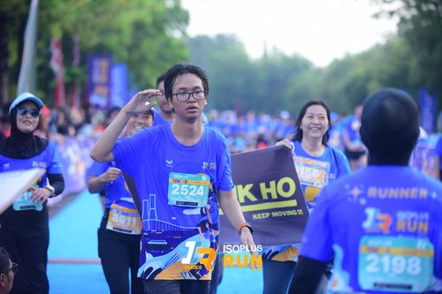 Race photo from Isoplus Run 2024 Surabaya