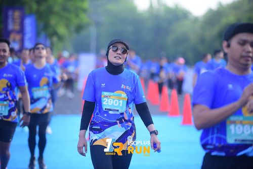 Race photo from Isoplus Run 2024 Surabaya