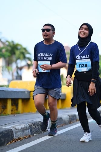 Race photo from KEMLU RUN 2025
