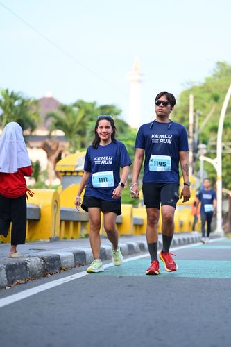 Race photo from KEMLU RUN 2025