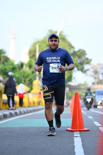 Race photo from KEMLU RUN 2025