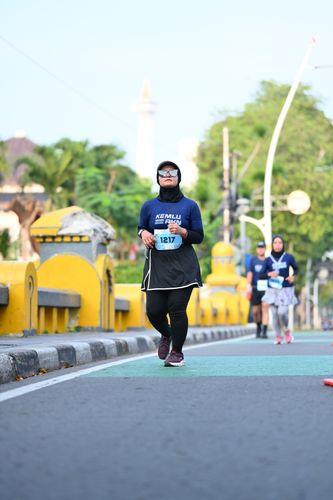 Race photo from KEMLU RUN 2025