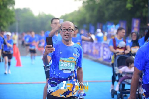 Race photo from Isoplus Run 2024 Surabaya