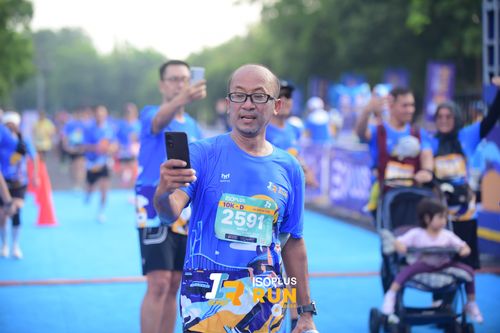 Race photo from Isoplus Run 2024 Surabaya