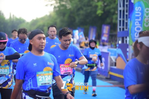 Race photo from Isoplus Run 2024 Surabaya