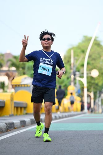 Race photo from KEMLU RUN 2025