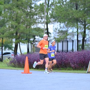 Race photo from BOGORUN 2026