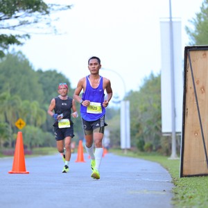 Race photo from BOGORUN 2026