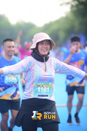 Race photo from Isoplus Run 2024 Surabaya