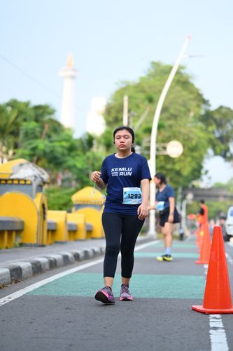 Race photo from KEMLU RUN 2025