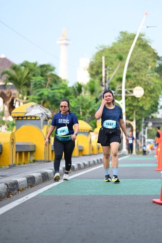 Race photo from KEMLU RUN 2025