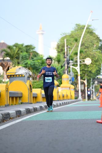 Race photo from KEMLU RUN 2025