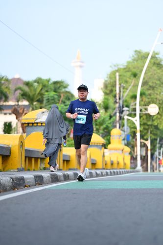 Race photo from KEMLU RUN 2025
