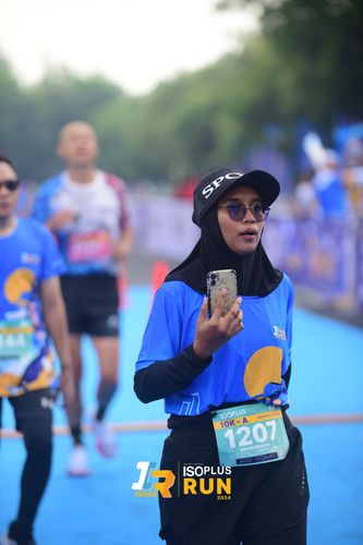 Race photo from Isoplus Run 2024 Surabaya