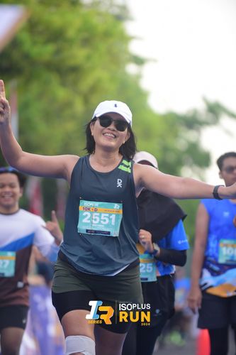 Race photo from Isoplus Run 2024 Surabaya