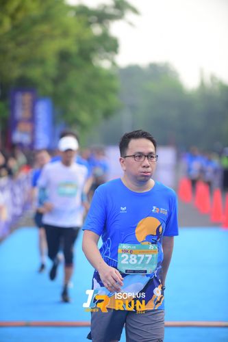 Race photo from Isoplus Run 2024 Surabaya