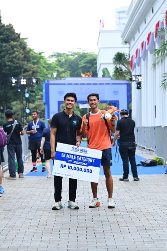 Race photo from KEMLU RUN 2025