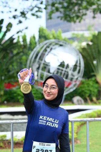 Race photo from KEMLU RUN 2025
